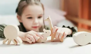 Czy żłobek podlega pod oświatę? Prawda o roli i regulacjach