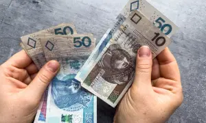 Komu przysługuje trzynastka w oświacie? Sprawdź, kto ją otrzyma