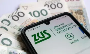 ZUS na smartfonie i polskie banknoty. Sprawdź ubezpieczenie wypadkowe online, by mieć pewność finansową.