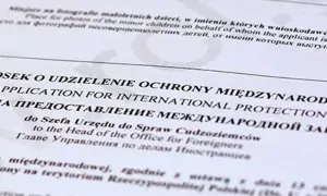 Wniosek o ochronę międzynarodową. Dokument dla uchodźcy, który stara się o azyl.