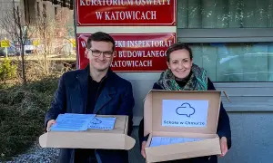 Czy szkoła językowa jest placówką oświatową? Sprawdź prawdę o statusie!