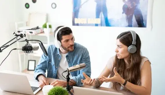 Co po studiach dziennikarskich? Odkryj nieoczywiste ścieżki kariery